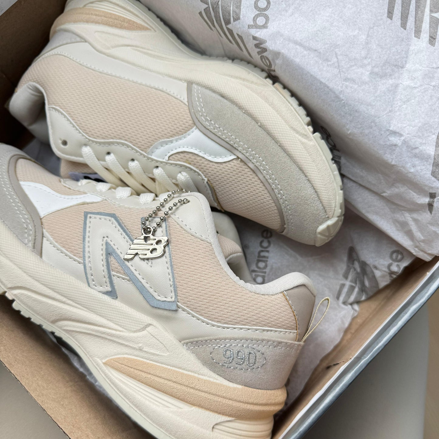 NEW BALANCE 990